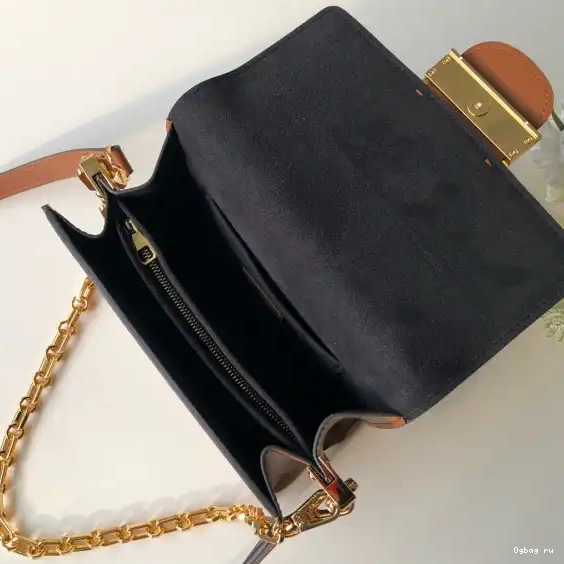 Dauphine Vuitton Spring Show） Louis Mini（2019 0513